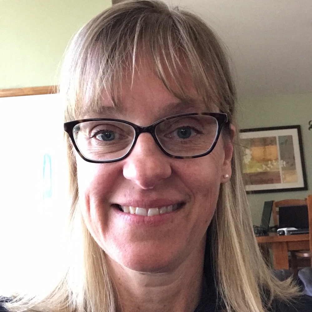 Meet your Posher, Julie